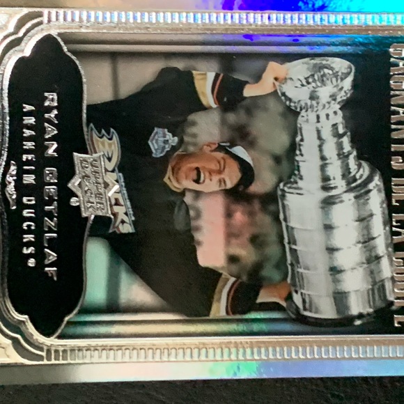 2020-21 Tim Horton hockey cards - Picture 9 of 14